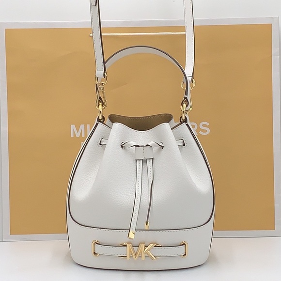 MICHAEL KORS  Reed Medium Pebbled Leather Bucket Bag Optic White NWT - Picture 4 of 16